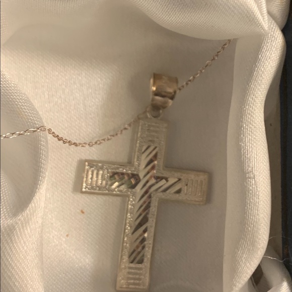 Sterling silver cross necklace 925 - Picture 2 of 4